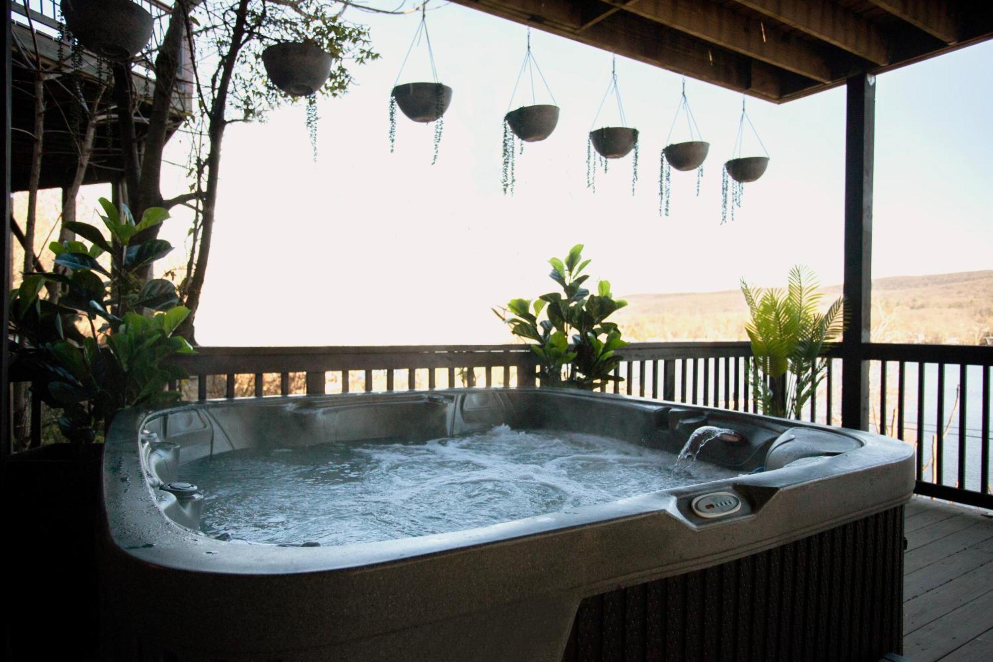 Lakeview House - Hot Tub - Firepit - Stunning Views - Spacious Deck - Cozy Living Room - Bar Greenwood Lake Dış mekan fotoğraf